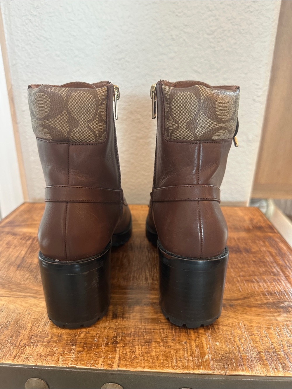 Coach Brown Leather Platform Booties with Signature Monogram Cuff SZ 9B - Picture 7 of 12